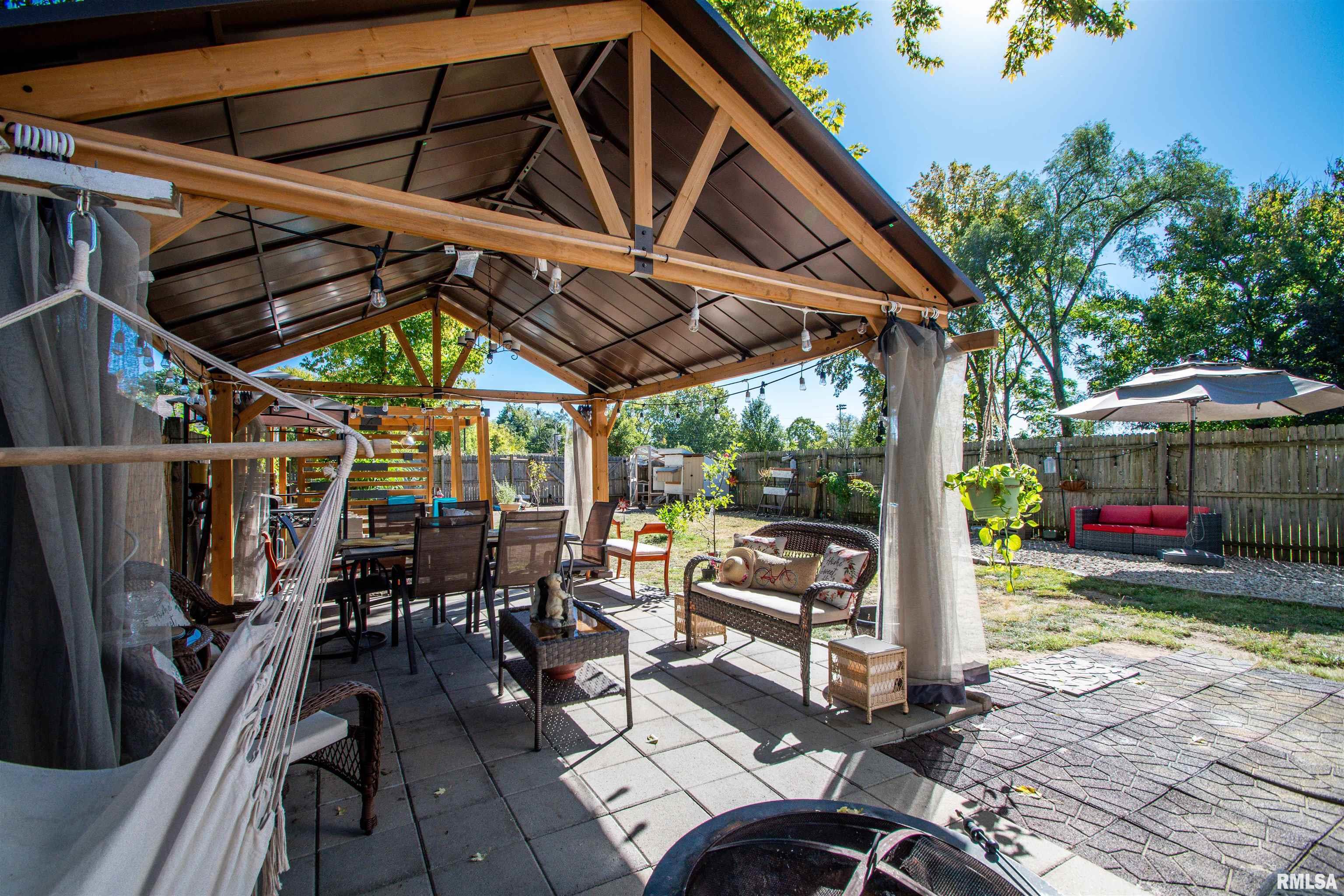 1942 North Sheridan Road Peoria, IL 61604 - Photo 19 of 44