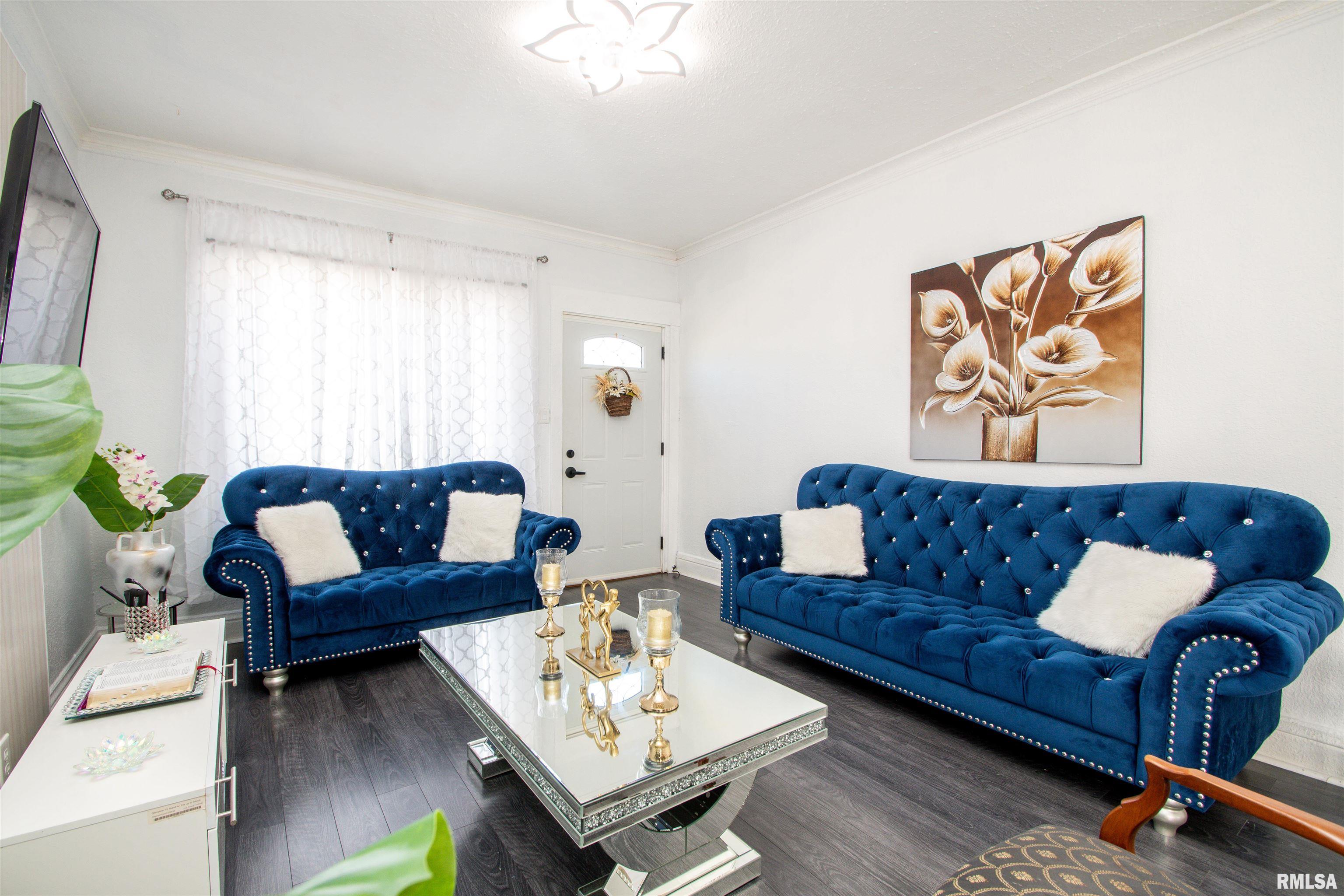 1942 North Sheridan Road Peoria, IL 61604 - Photo 4 of 44