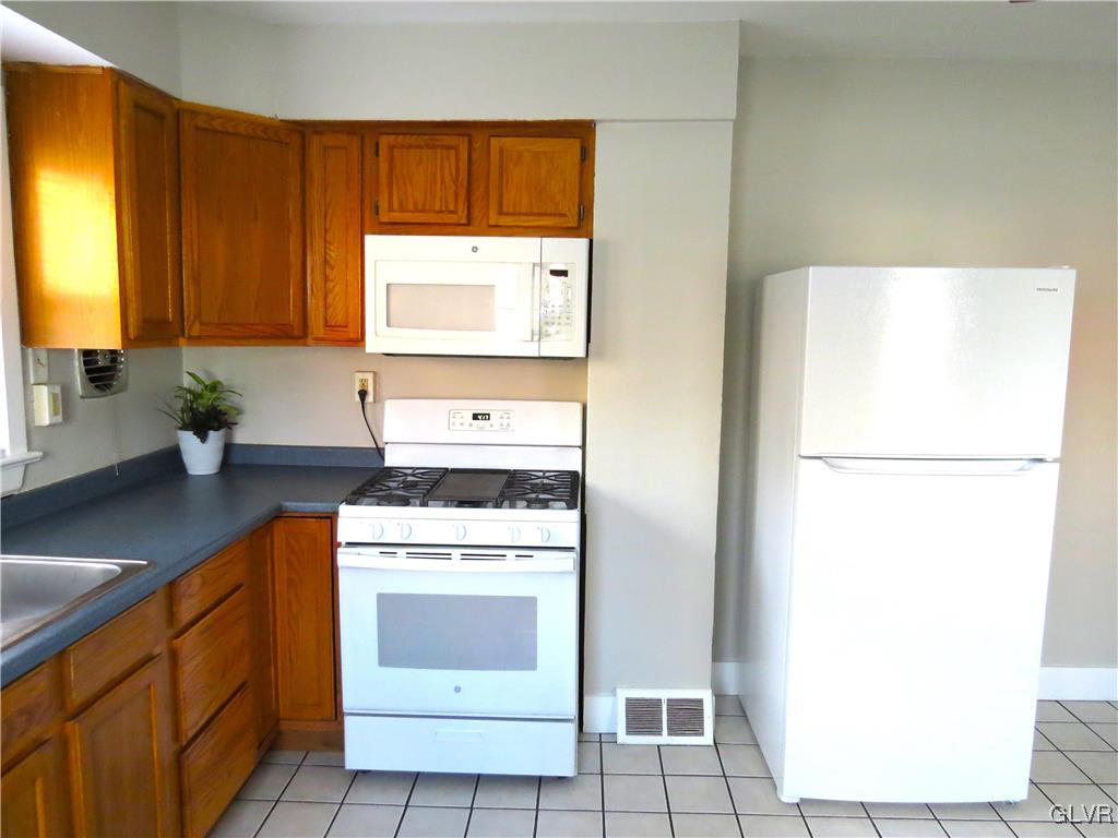 321 West Raspberry Street Bethlehem, PA 18018 - Photo 8 of 18 Gallery Image 8