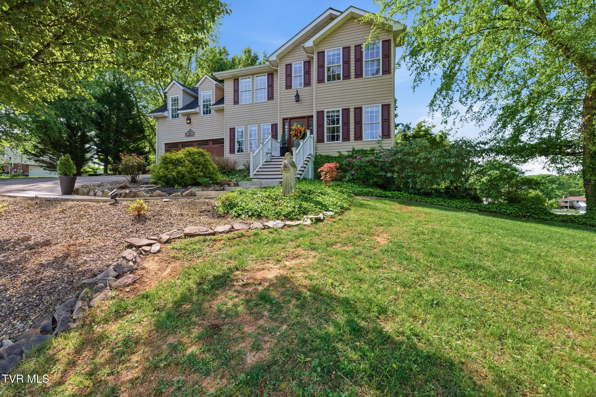 1188 White Top Road Bluff City, TN 37618 - Photo 1 of 125 DSC_8587