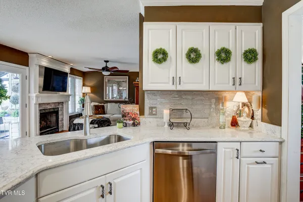 $624,999 | 1188 White Top Road, Bluff City, TN 37618