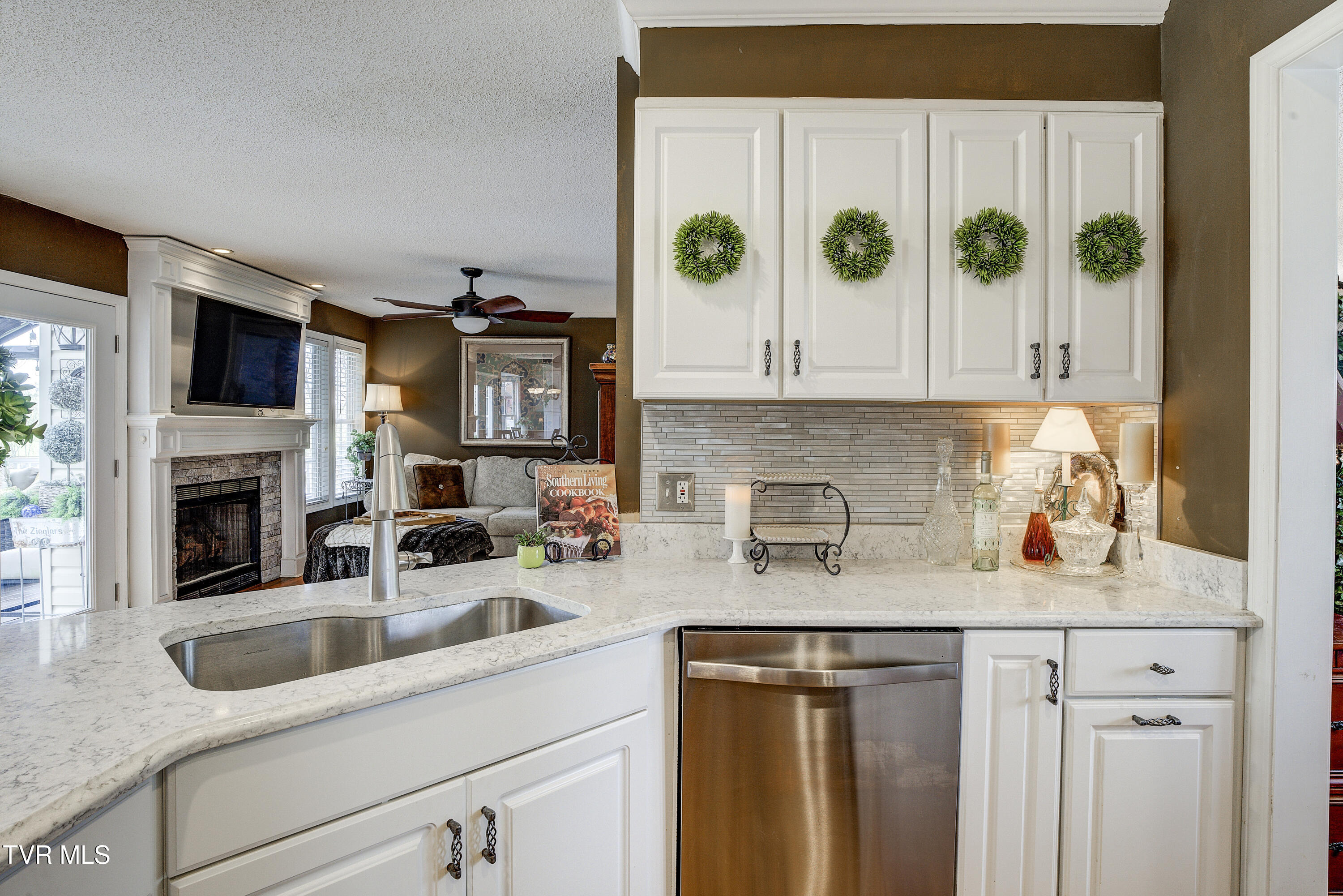 1188 White Top Road Bluff City, TN 37618 - Photo 15 of 76 WhitetopRd--14