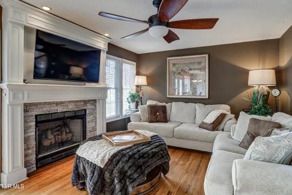 $599,999 | 1188 White Top Road, Bluff City, TN 37618