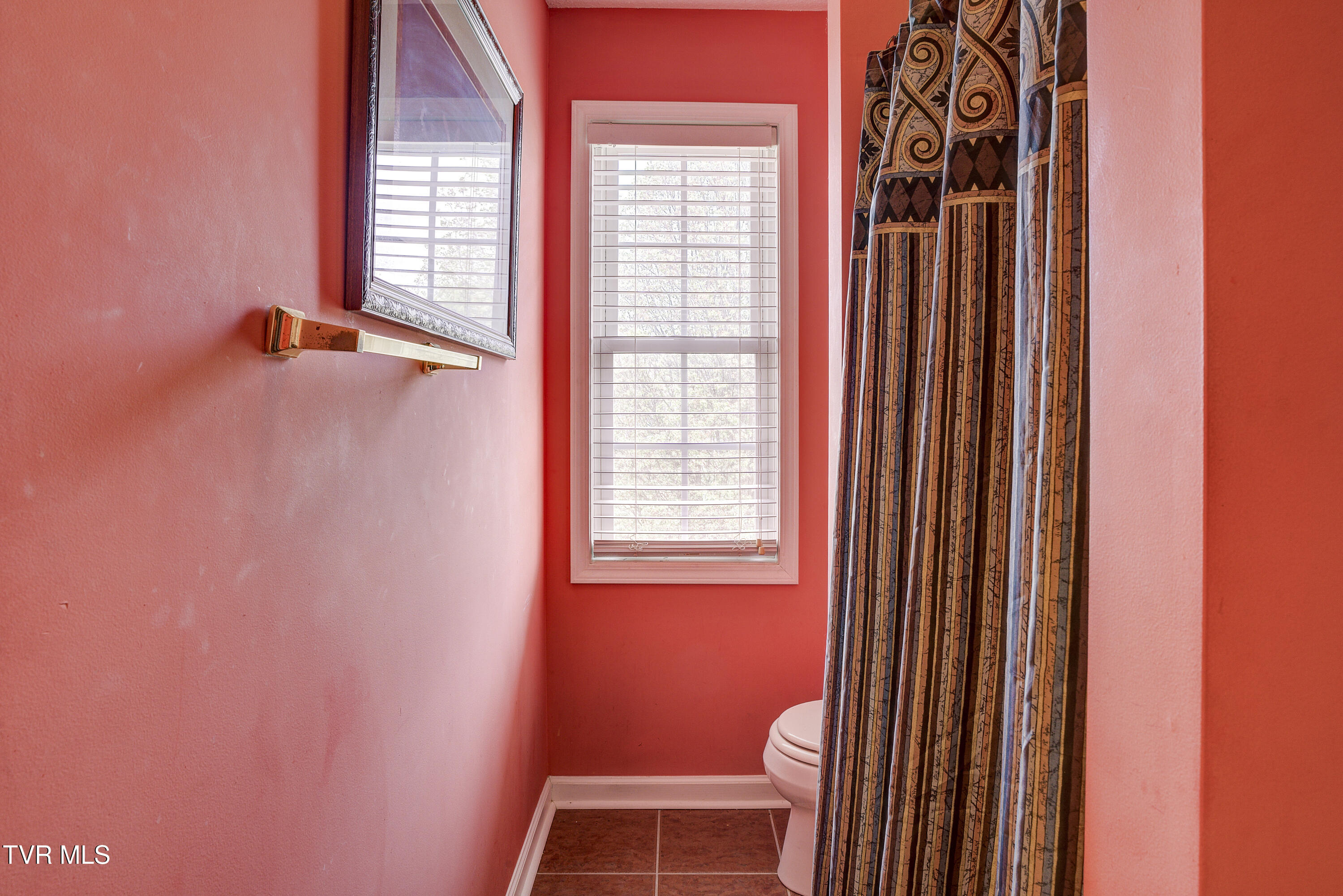 1188 White Top Road Bluff City, TN 37618 - Photo 29 of 76 WhitetopRd--28