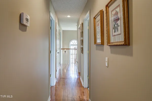 $599,999 | 1188 White Top Road, Bluff City, TN 37618