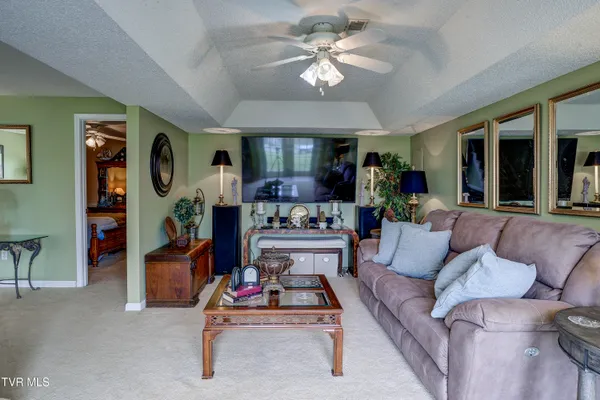$599,999 | 1188 White Top Road, Bluff City, TN 37618