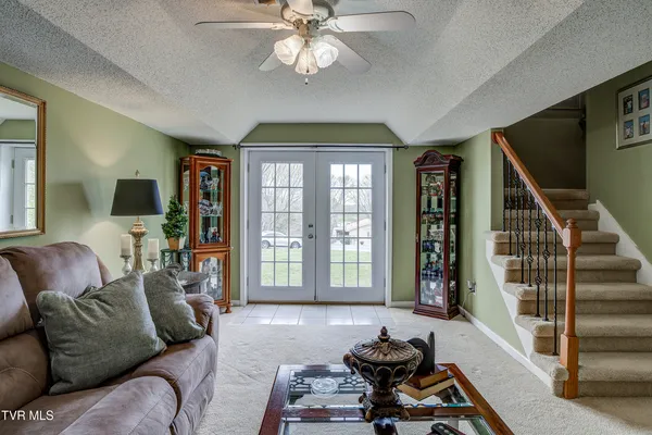 $599,999 | 1188 White Top Road, Bluff City, TN 37618