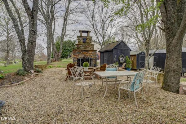 $599,999 | 1188 White Top Road, Bluff City, TN 37618