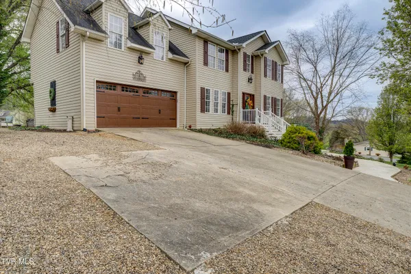 $599,999 | 1188 White Top Road, Bluff City, TN 37618