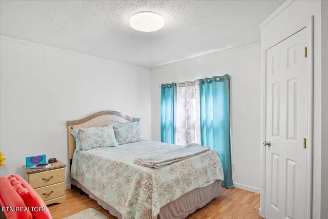 $310,000 | 1520-1524 West Brushy Valley Drive, Powell, TN 37849