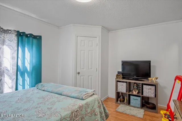 $310,000 | 1520-1524 West Brushy Valley Drive, Powell, TN 37849