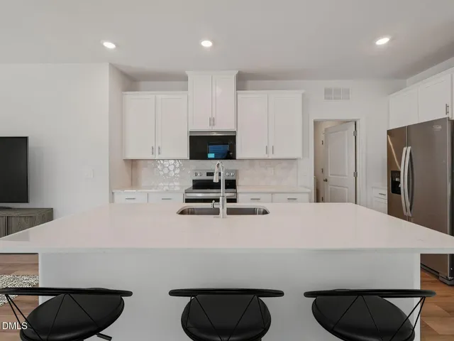 $354,000 | 6129 Ivy Brk Trail, Wendell, NC 27591