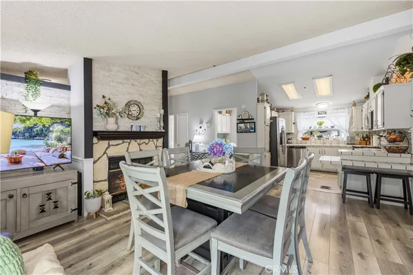 $339,000 | 13691 Gavina Avenue, Unit 433, Sylmar, CA 91342