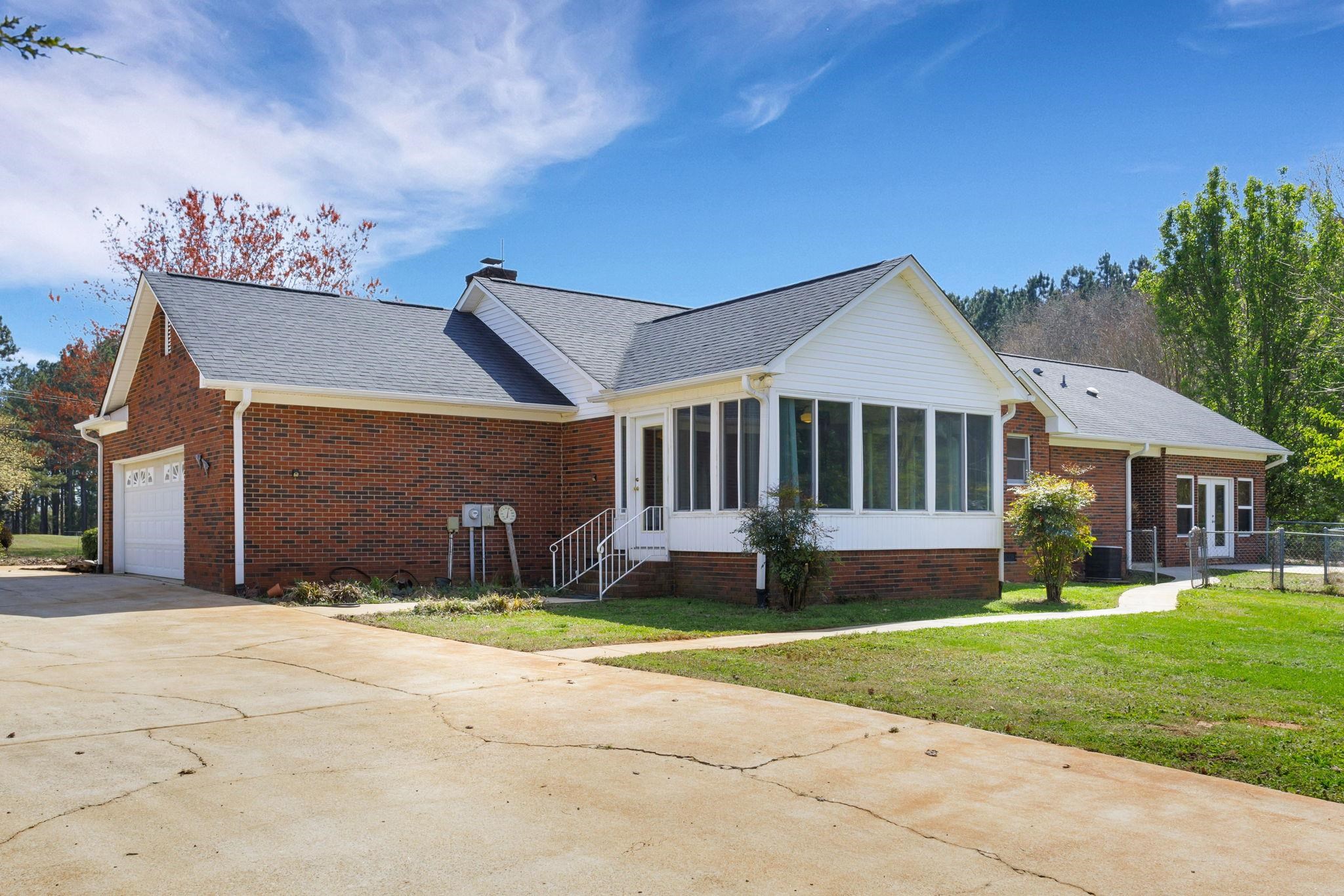 2070 Mt Lebanon Road Campobello, SC 29322 - Photo 32 of 35