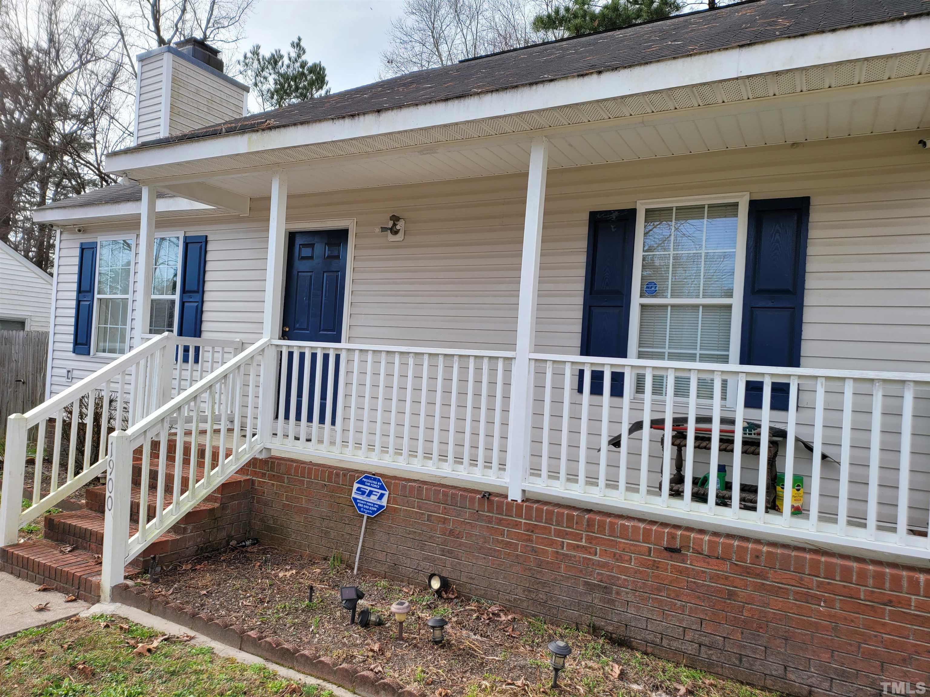 1900 Lake Trout Lane Raleigh, NC 27610 - Photo 3 of 32 Gallery Image 3