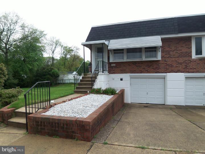 3210 Rhett Road Philadelphia, PA 19154 - Photo 2 of 17 Exterior Front