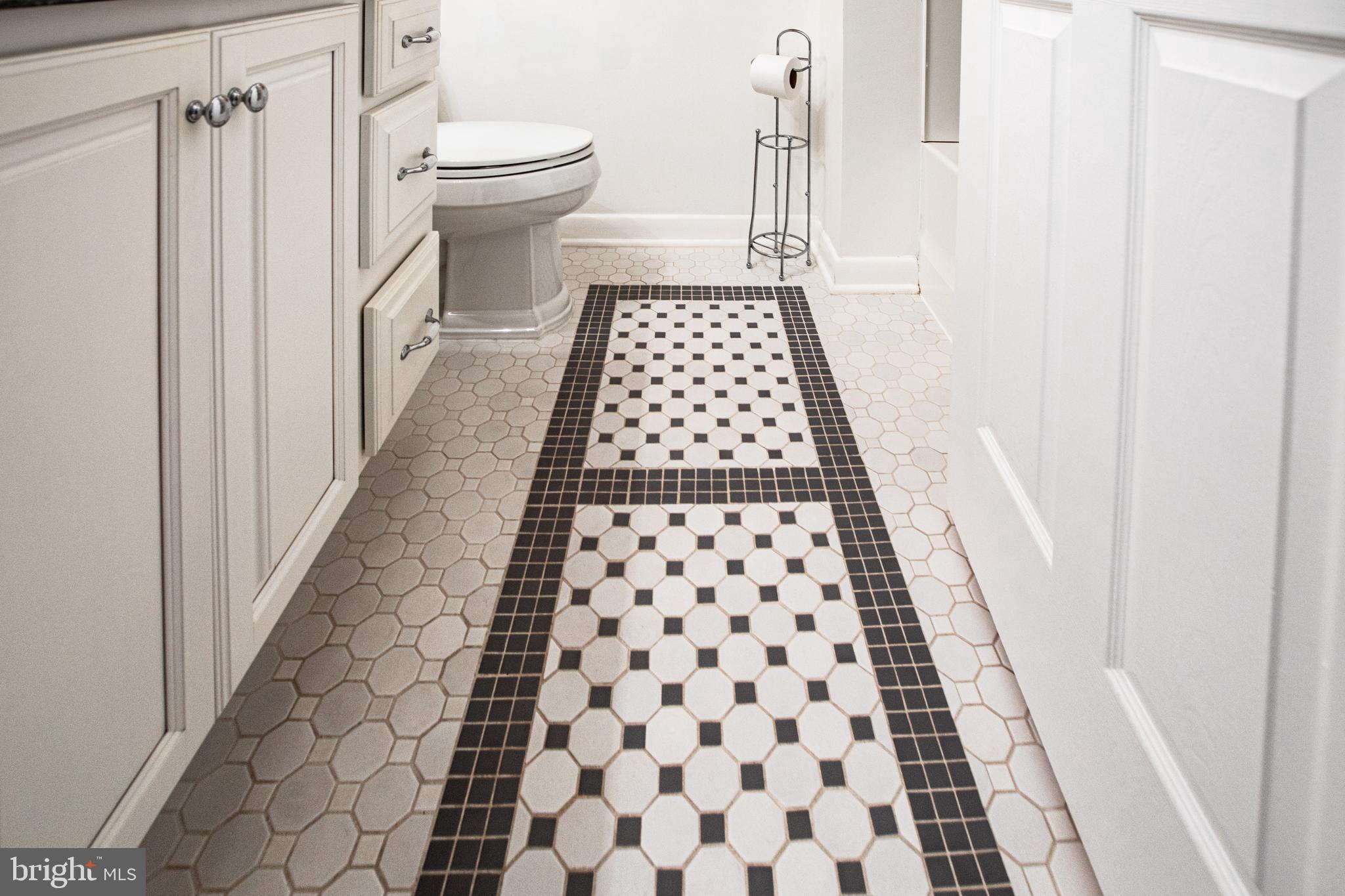 2 Pinehurst Court Hamilton, NJ 08690 - Photo 43 of 60