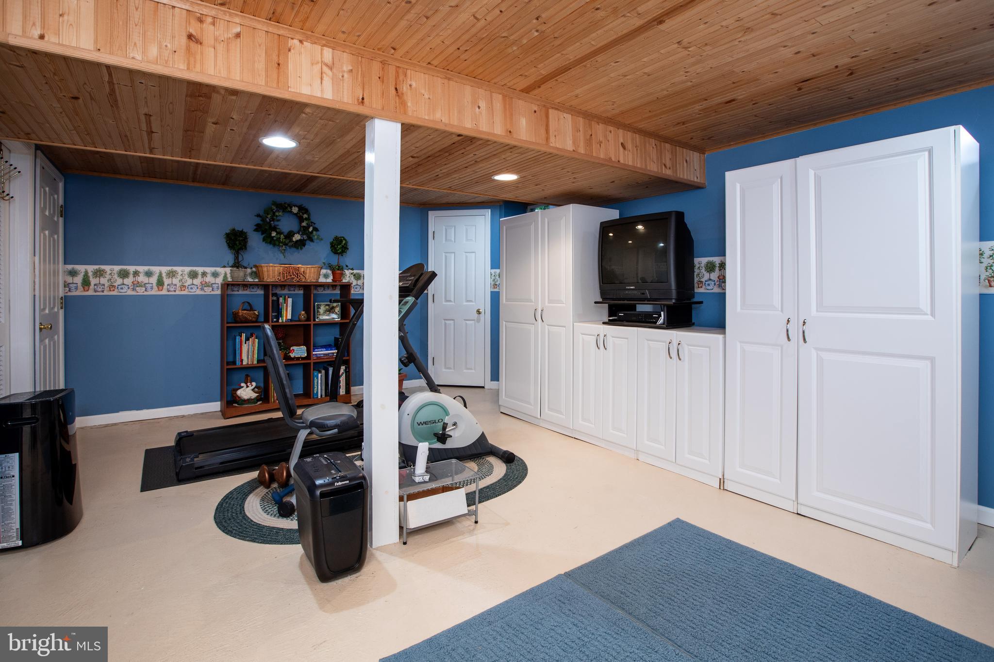 2 Pinehurst Court Hamilton, NJ 08690 - Photo 44 of 60