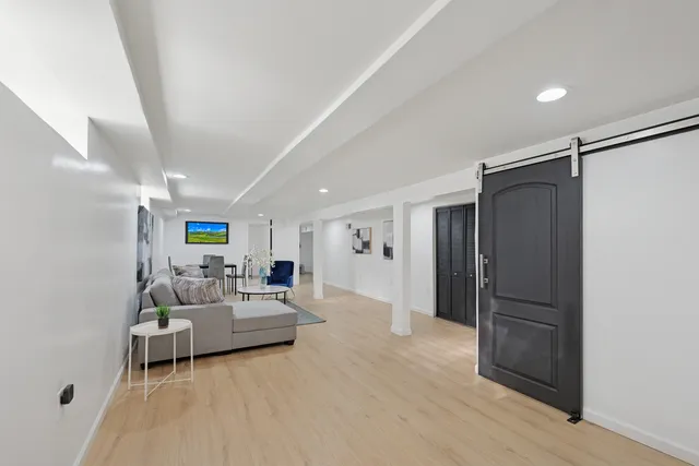 $279,900 | 12447 Bishop Street, Calumet Park, IL 60827