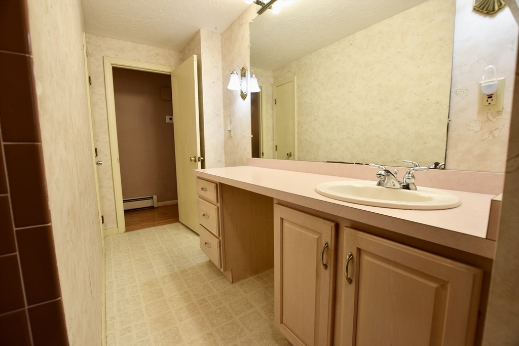 353 Cross Street Hanson, MA 02341 - Photo 22 of 42