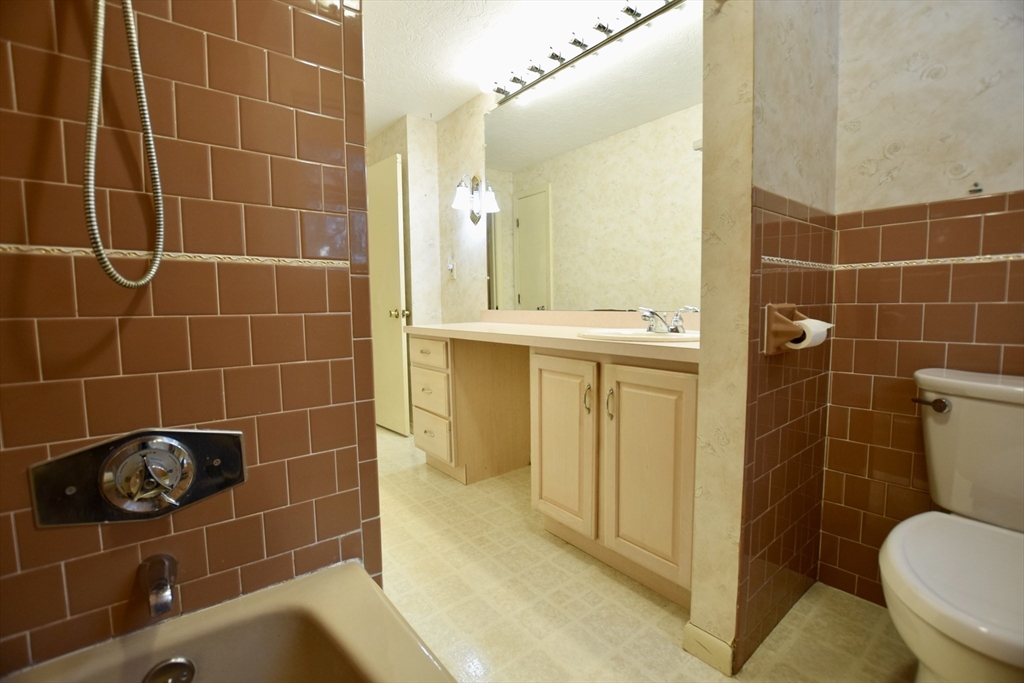 353 Cross Street Hanson, MA 02341 - Photo 23 of 42