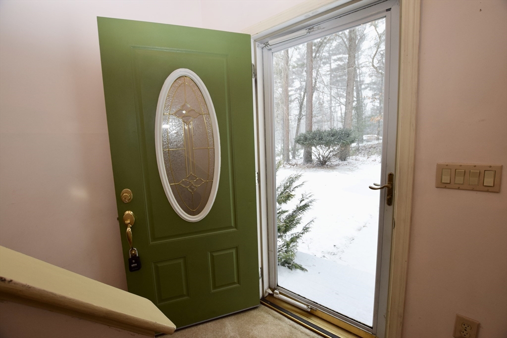 353 Cross Street Hanson, MA 02341 - Photo 5 of 42