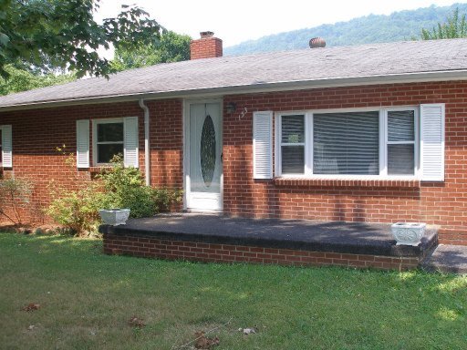 153 Justice Road Oliver Springs, TN 37840 - Photo 1 of 1 Primary Photo