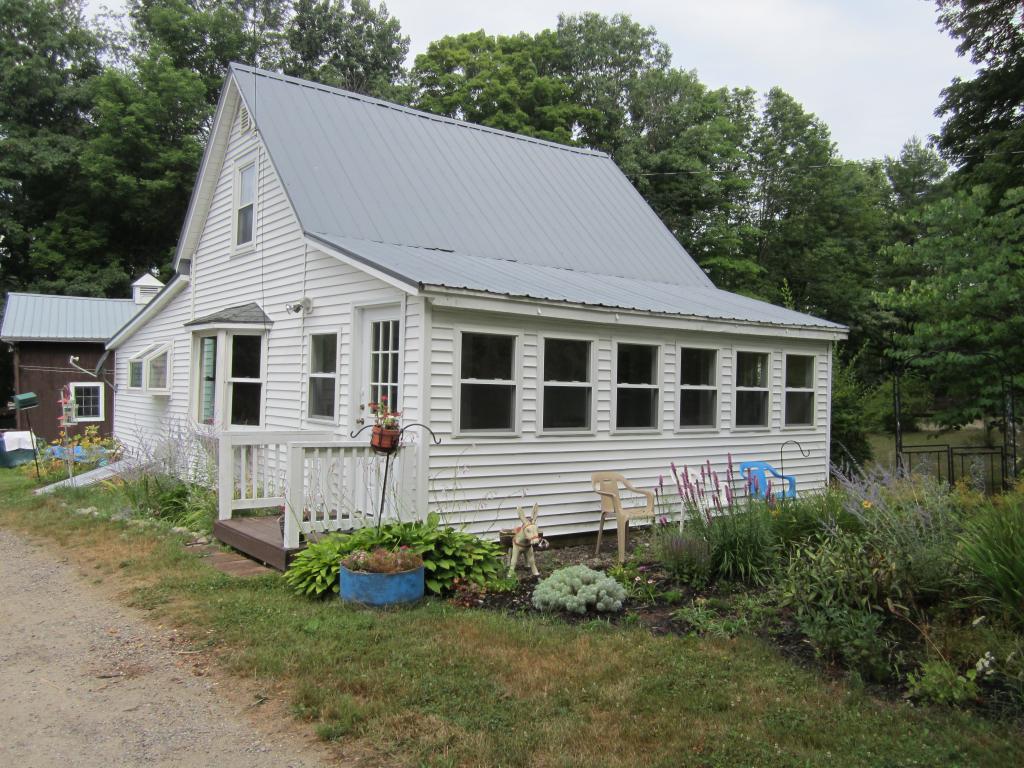 237 Athol Road Richmond, NH 03470 - Photo 6 of 35