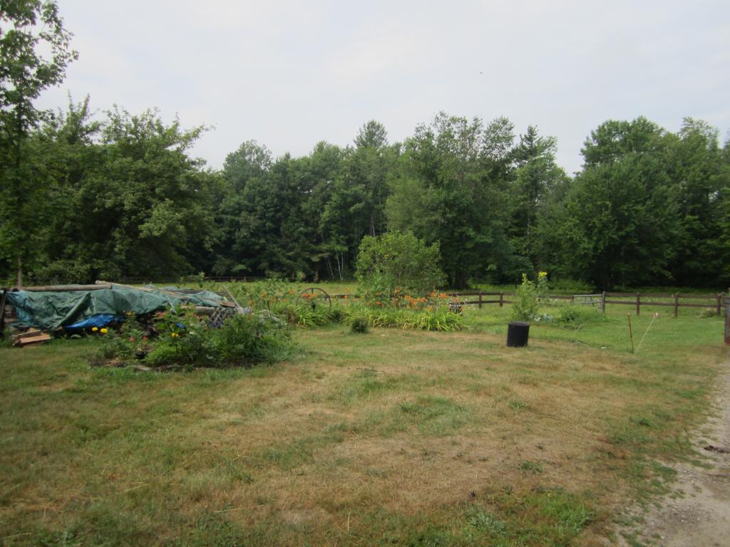 237 Athol Road Richmond, NH 03470 - Photo 9 of 35