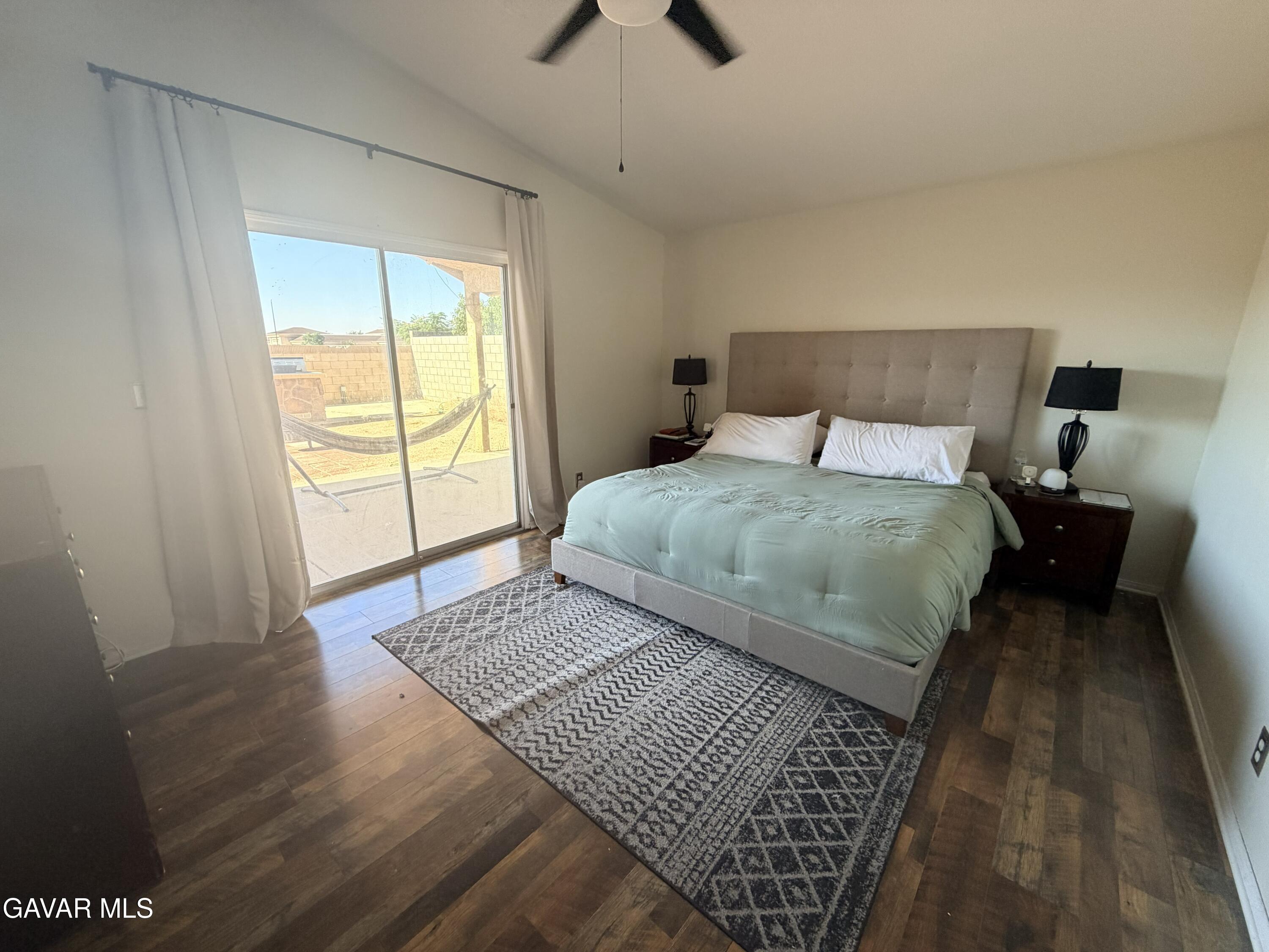 1705 Lightcap Street Lancaster, CA 93535 - Photo 10 of 21 Primary Suite