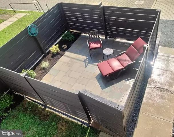 $450,000 | 2228 40th Street Northwest, Unit 1, Washington, DC 20007