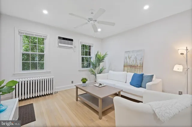 $450,000 | 2228 40th Street Northwest, Unit 1, Washington, DC 20007