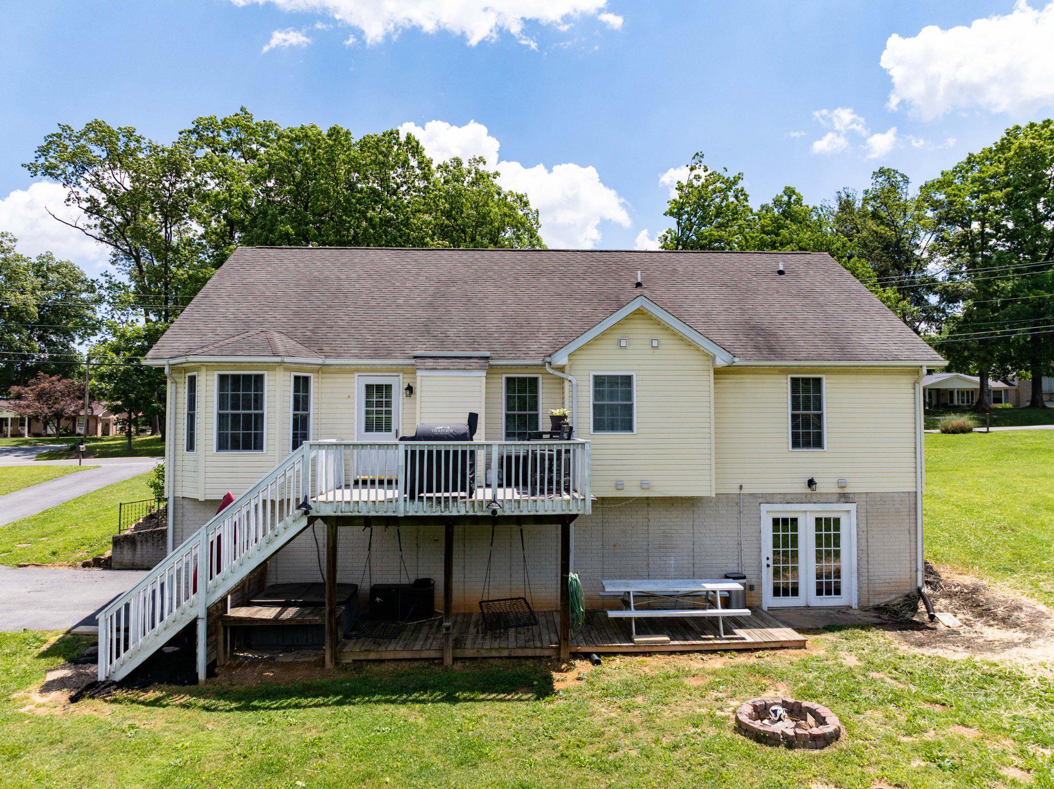 677 Ridge Road South Martinsburg, WV 25403 - Photo 65 of 72 Back of House View