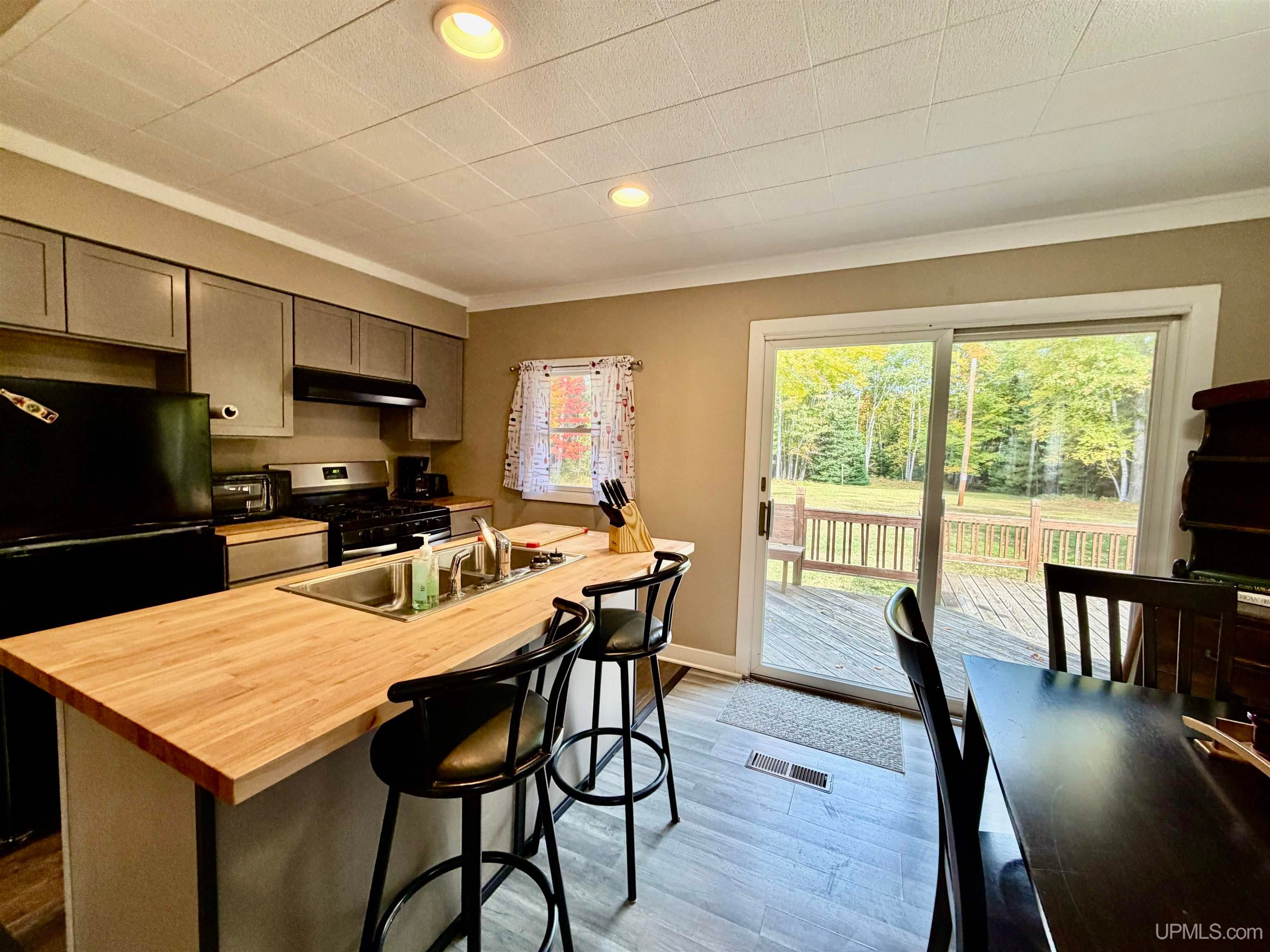 3266 West County Road 565 Road Negaunee, MI 49866 - Photo 8 of 39 Gallery Image 8
