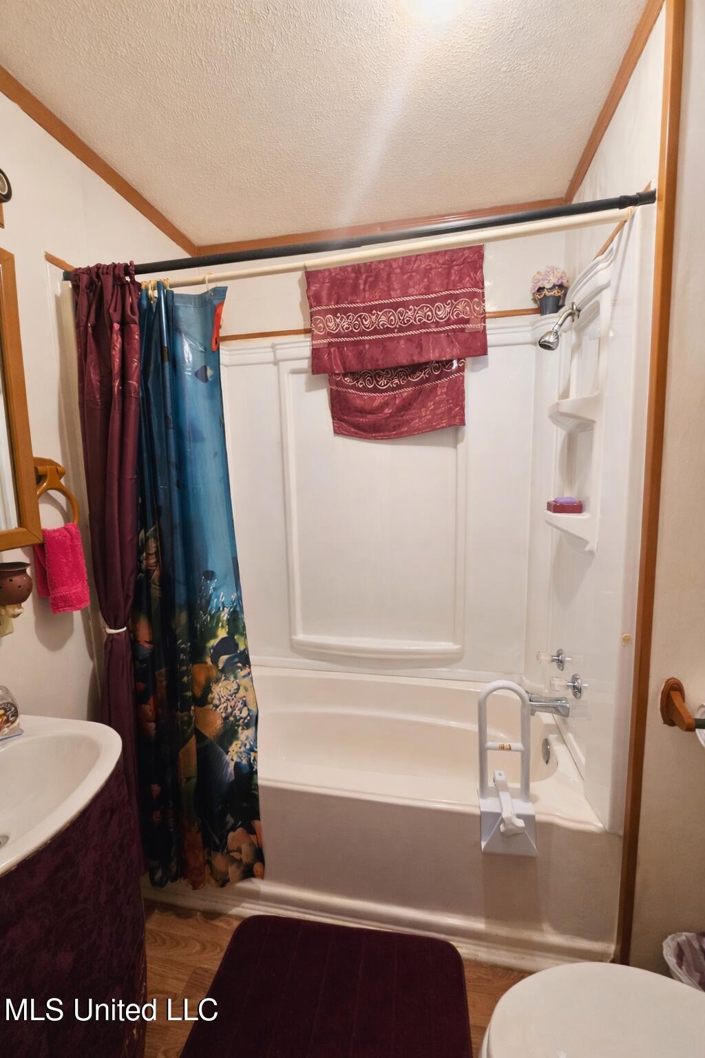 5113 Valley Street Moss Point, MS 39563 - Photo 6 of 16 file_00000000c06c71f78bcdbd1f4d013ebf