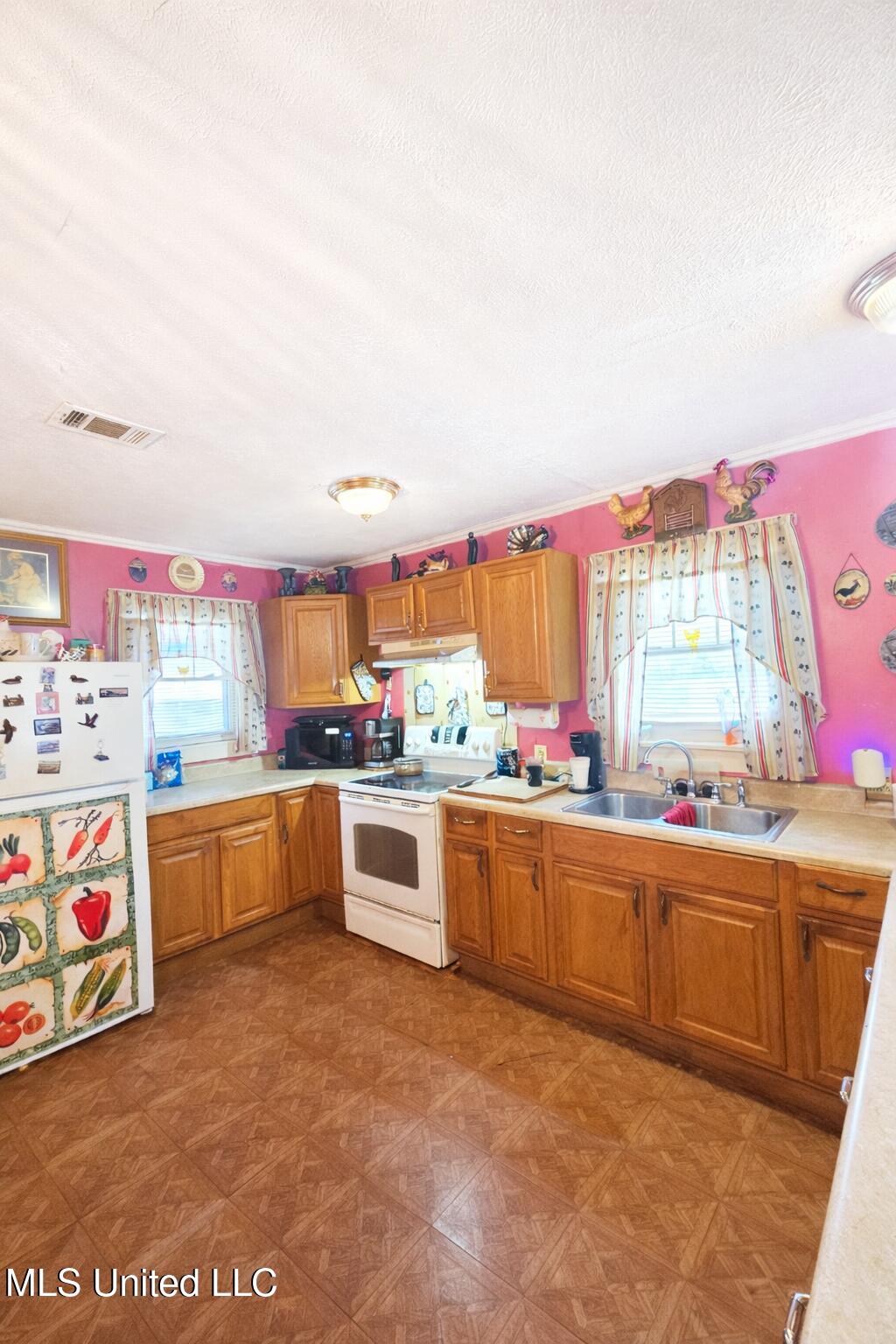 5113 Valley Street Moss Point, MS 39563 - Photo 9 of 16 file_00000000ac4871f797d5ed09845bdeb6