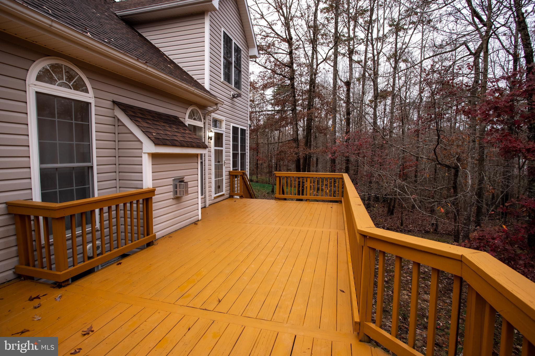 2187 Towles Road Midland, VA 22728 - Photo 29 of 33 Huge Deck