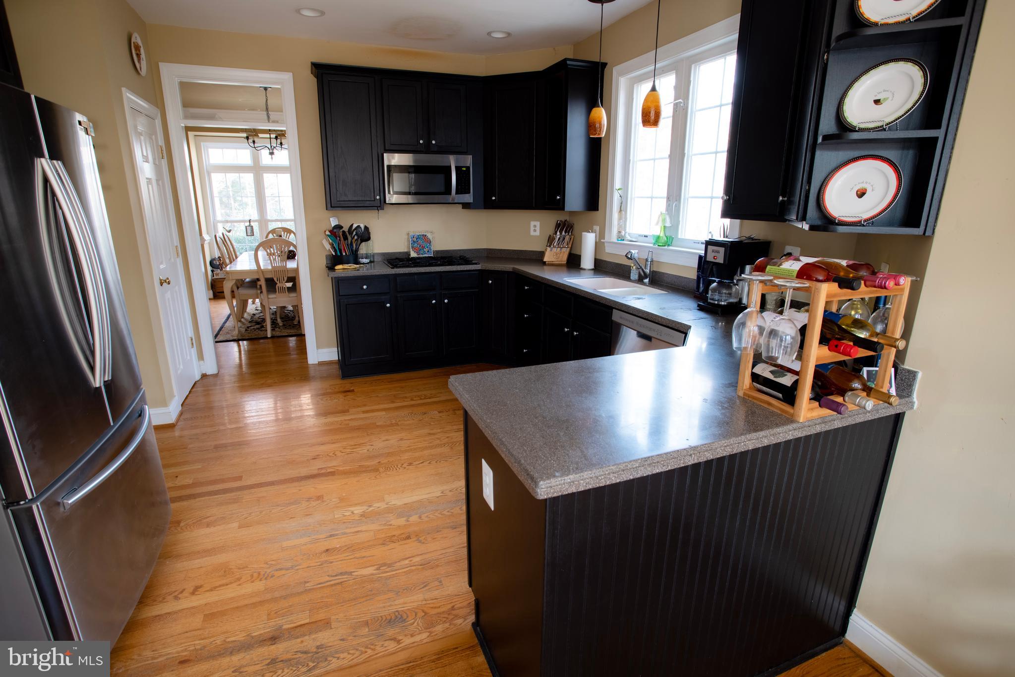 2187 Towles Road Midland, VA 22728 - Photo 7 of 33 Functional Ktichen