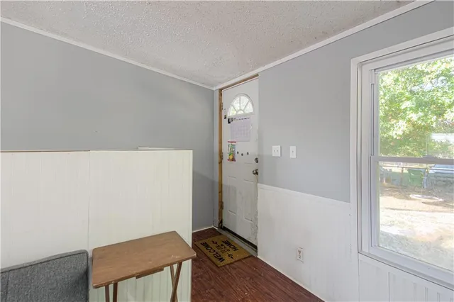 $329,900 | 25109 Pleasant Valley Road, Wellsville, KS 66092