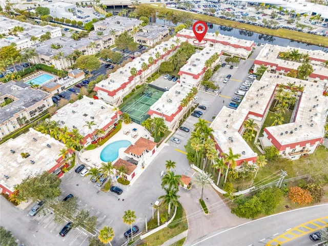 $2,000 | 6707 North Kendall Drive, Unit 105, Pinecrest, FL 33156