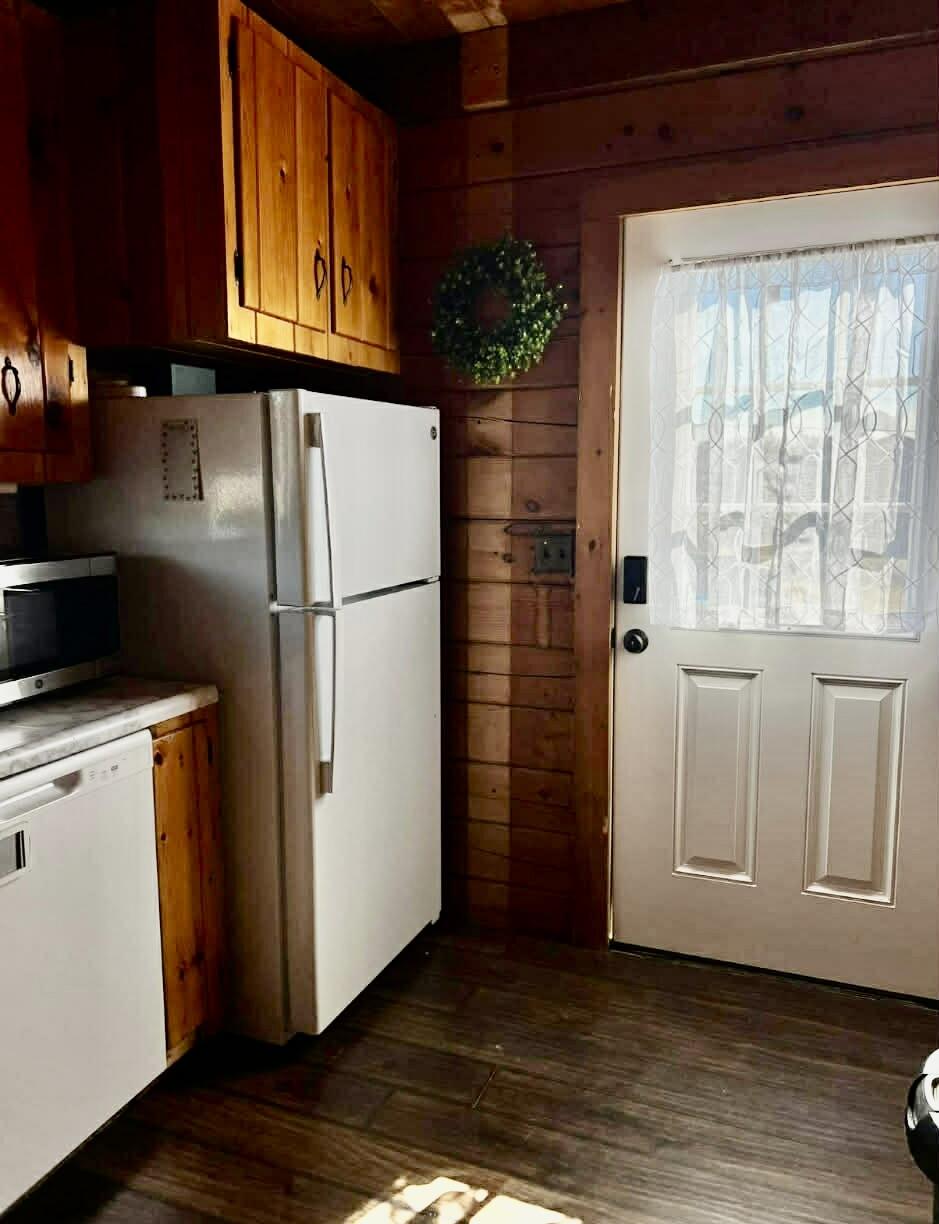 552 Number Nine Road Cutler, ME 04626 - Photo 16 of 21 Interior