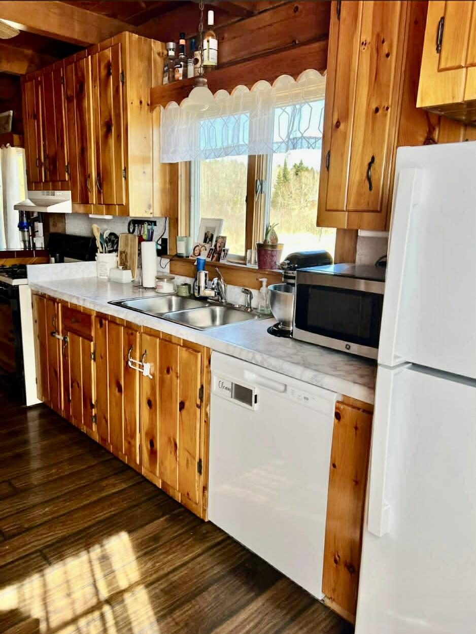 552 Number Nine Road Cutler, ME 04626 - Photo 17 of 21 Interior