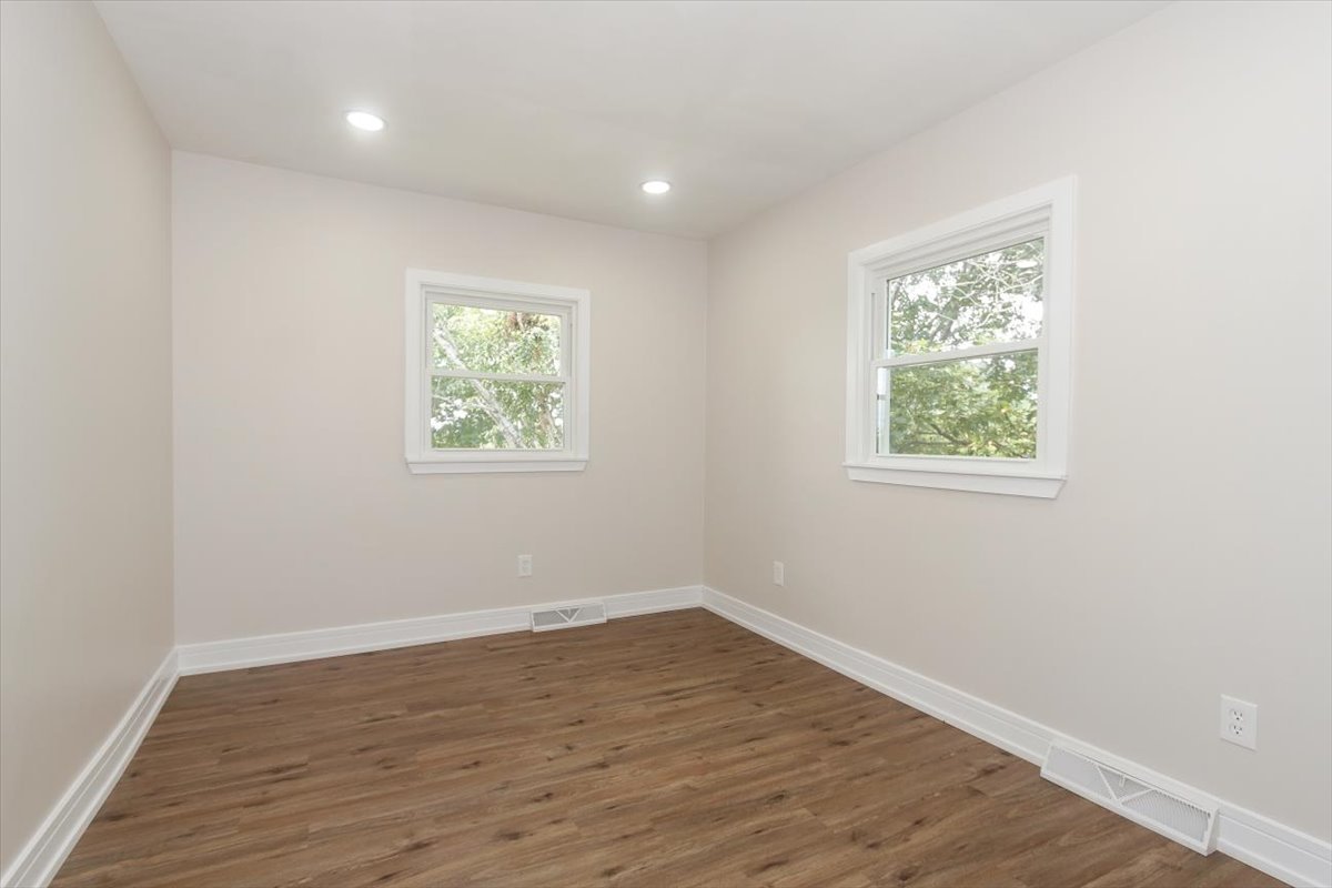 6212 Meyer Road Marengo, IL 60152 - Photo 18 of 45 Gallery Image 18