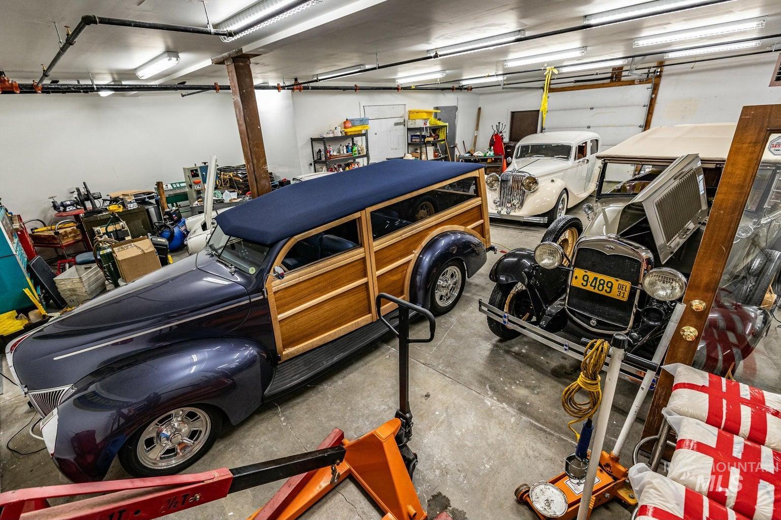 121 Honeysuckle Street Bellevue, ID 83313 - Photo 12 of 13 View of garage