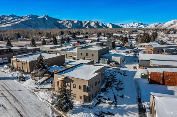 $1,445,000 | 121 Honeysuckle Street, Bellevue, ID 83313