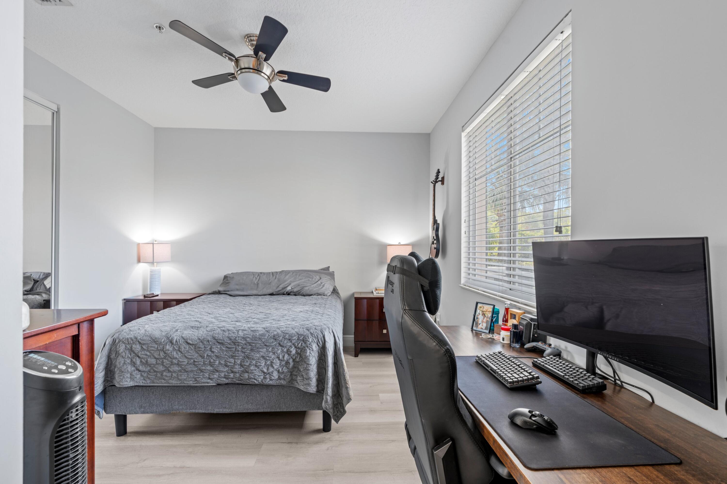559 Northwest 35th Place Boca Raton, FL 33431 - Photo 14 of 30 DSC06030.jpg-SMALL