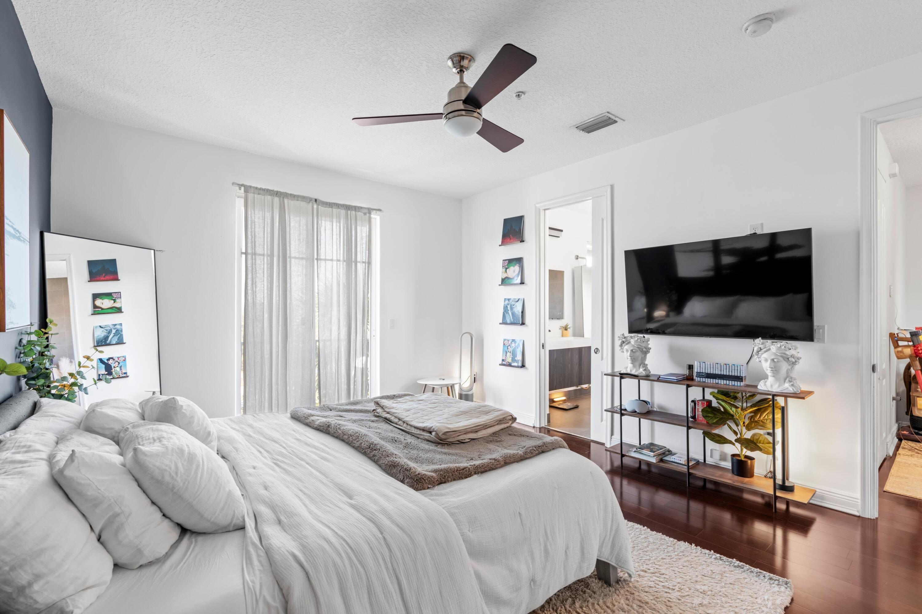 559 Northwest 35th Place Boca Raton, FL 33431 - Photo 19 of 30 DSC06115.jpg-SMALL