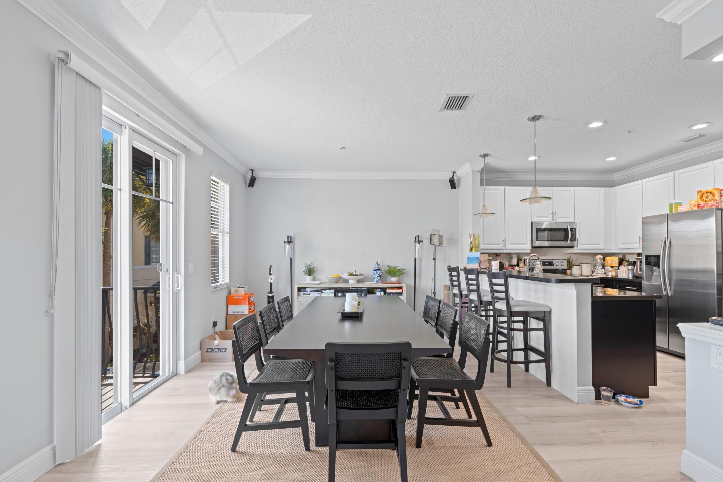 559 Northwest 35th Place Boca Raton, FL 33431 - Photo 3 of 30 DSC06055.JPG-SMALL