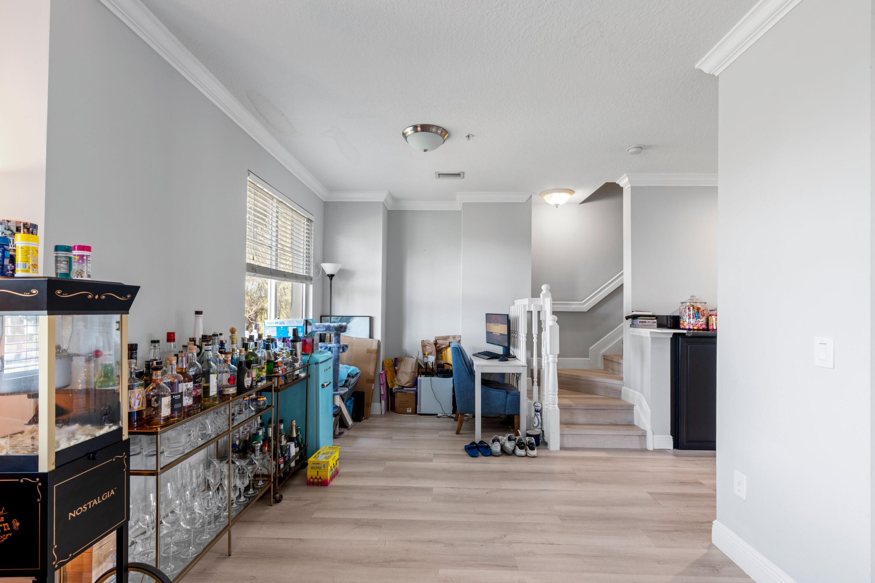 559 Northwest 35th Place Boca Raton, FL 33431 - Photo 6 of 30 DSC06070.jpg-SMALL