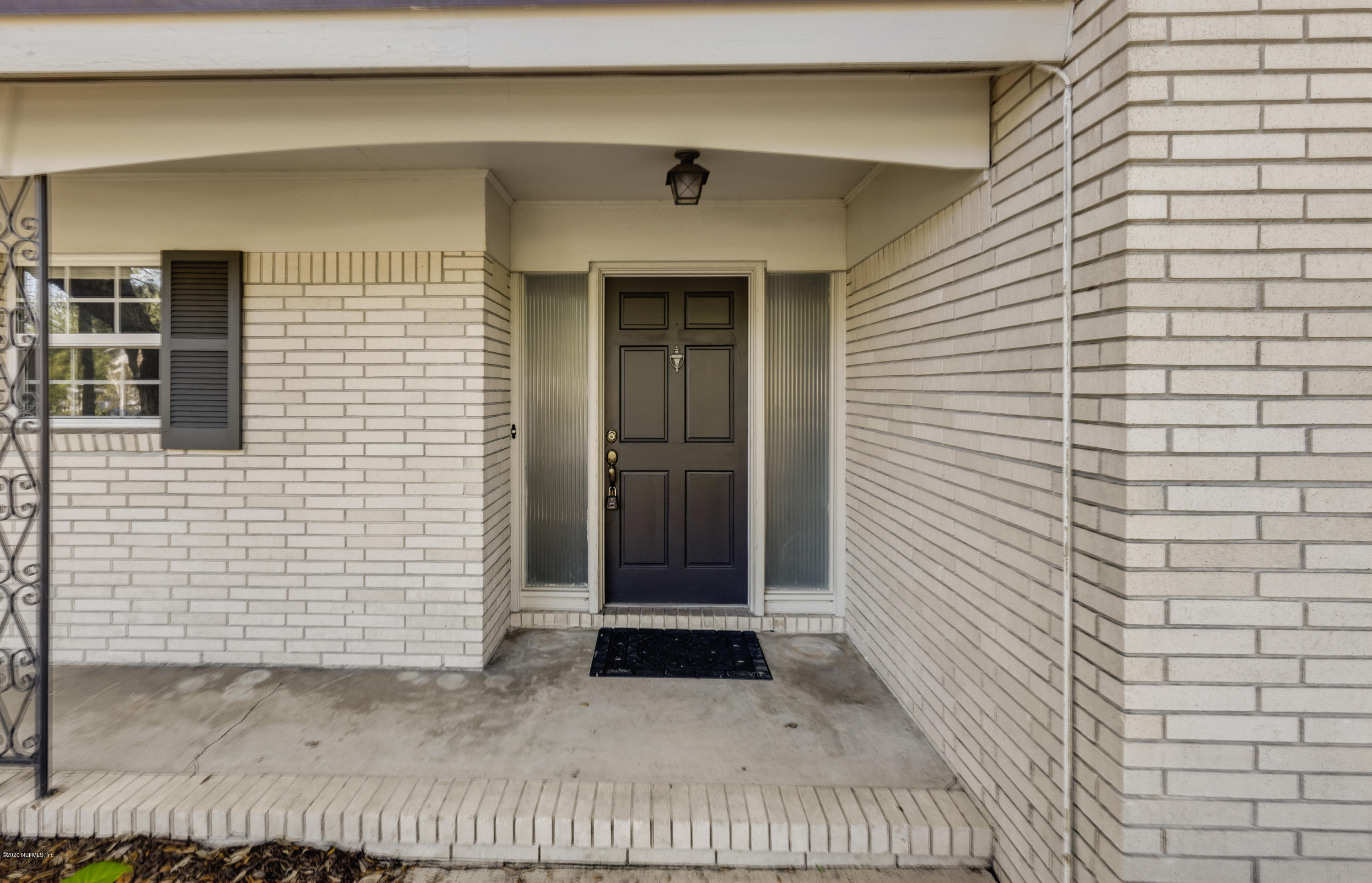 2355 Mills Road Jacksonville, FL 32216 - Photo 6 of 21 Foyer/Porch